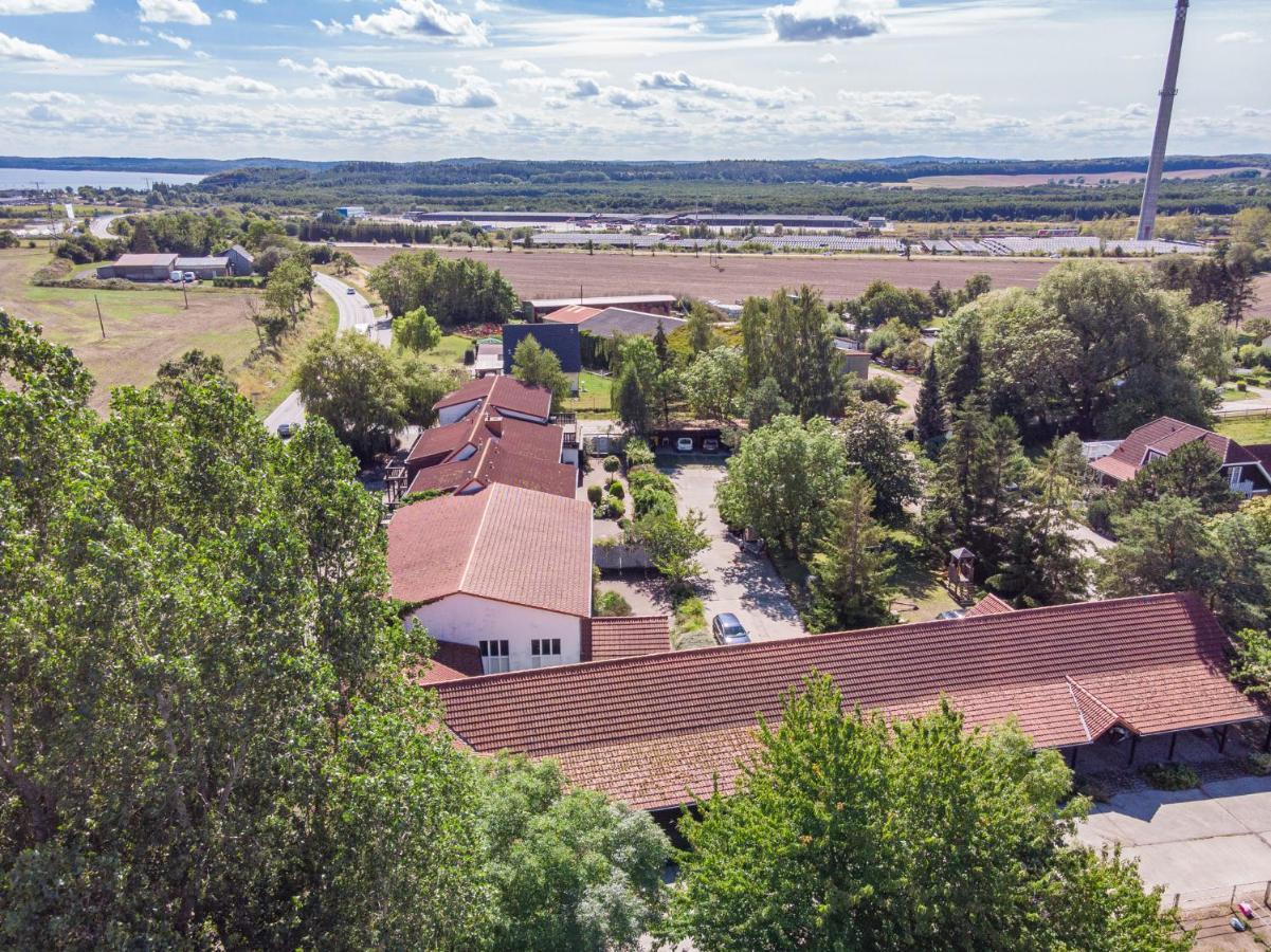 Landpension Dubnitz - Ferienwohnung 1 Сасниц Екстериор снимка