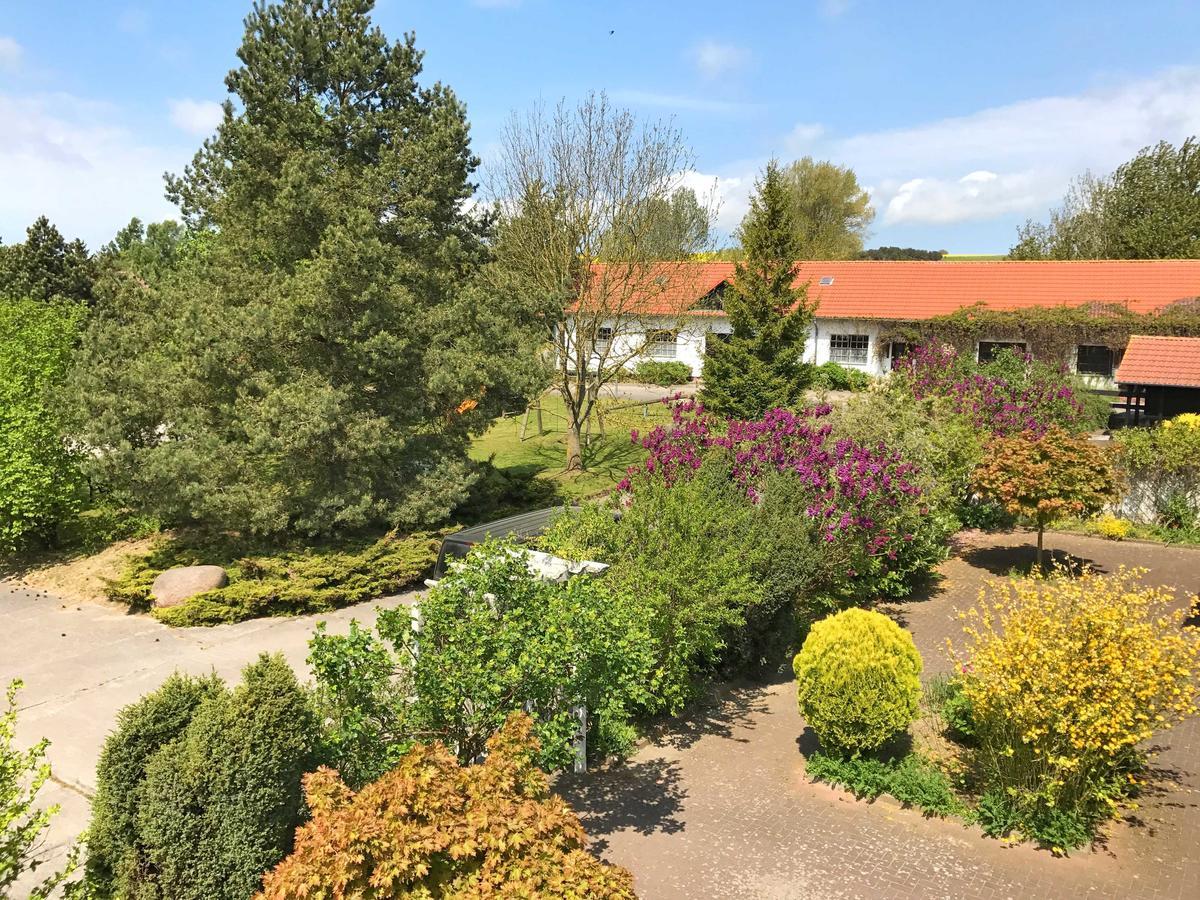 Landpension Dubnitz - Ferienwohnung 1 Сасниц Екстериор снимка